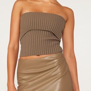 Brown Ribbed Strapless Top